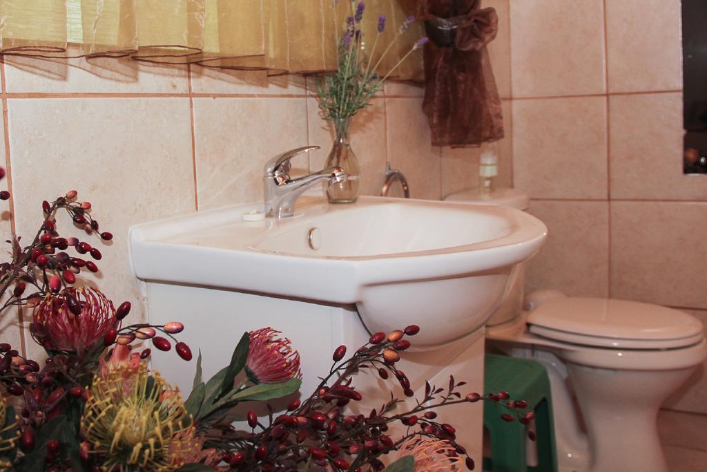 Rustenburg Guesthouse 외부 사진