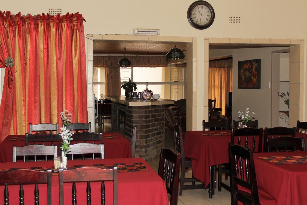 Rustenburg Guesthouse 외부 사진