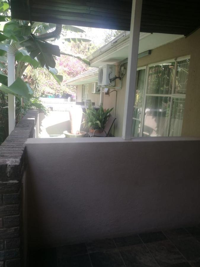 Rustenburg Guesthouse 외부 사진